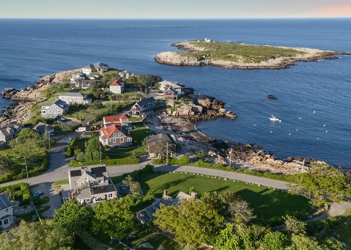 Straitsmouth Cove