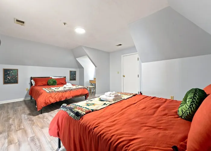1Br 1Bath East Liberty Entire Apartment W Balcony