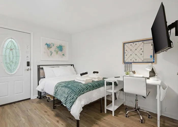 Private Studio Near Springfield Metro