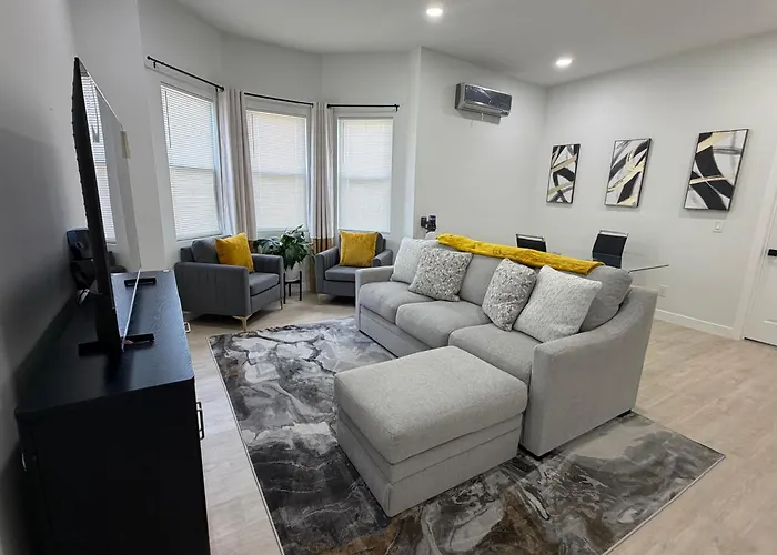 Modern 2BR Oasis