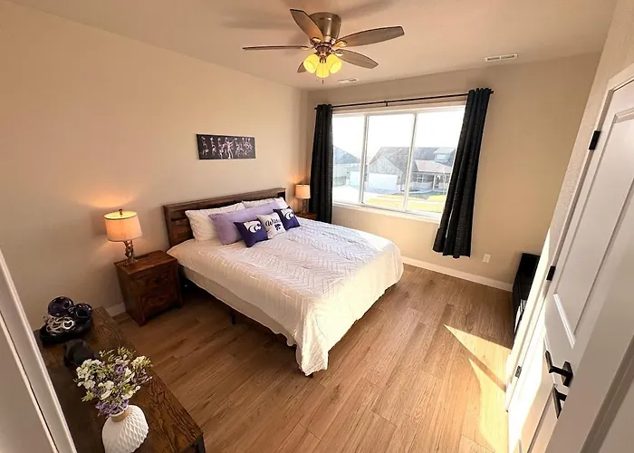 K-State Townhome At Colbert Hills With Hilltop Views