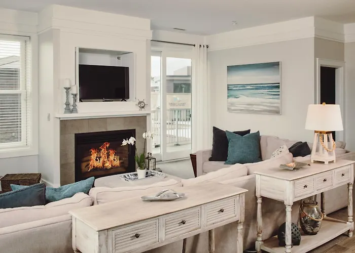 Experience Comfort In Bay Harbor At Nautical Dream 220, A Spacious 3-Bedroom Condo.