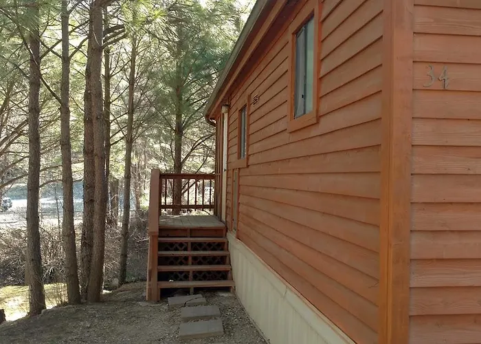 Rainbow Lake Cabin & Rv