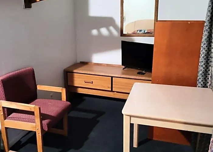 Relax Inn Ranger