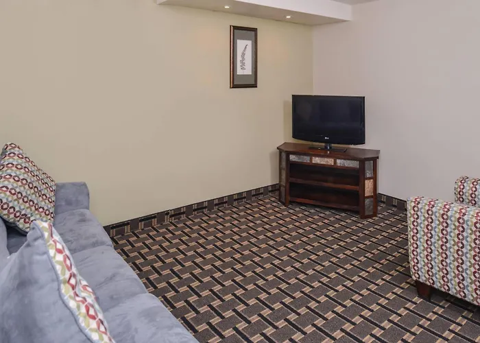 Quality Inn & Suites Montebello - Los Angeles