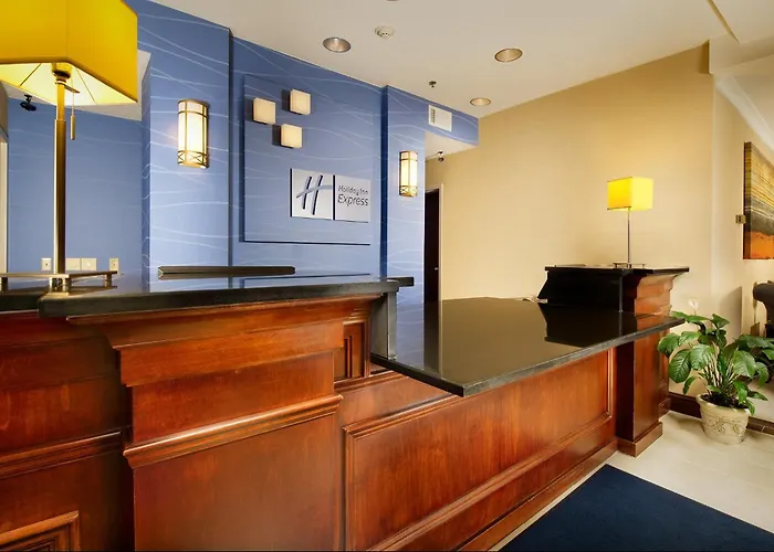Holiday Inn Express & Suites By Ihg Chambersburg By Ihg