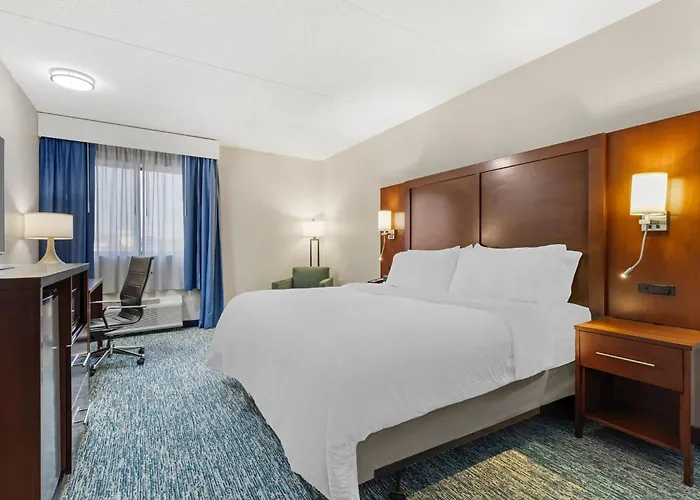 Garner Hotel Warren Northwest By Ihg