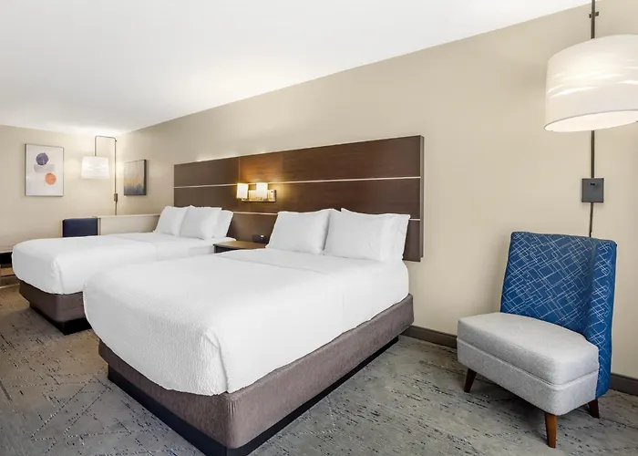 Holiday Inn Express Hotel & Suites Newton Sparta By Ihg