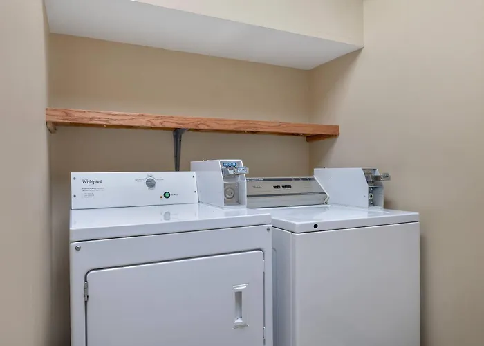 Comfort Inn & Suites Rochester South Mayo Clinic