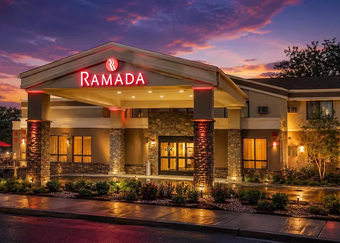 Ramada By Wyndham Minneapolis Golden Valley