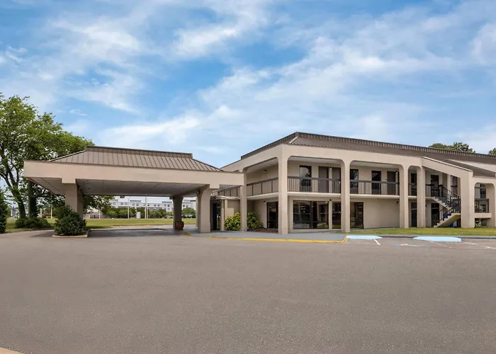 Days Inn By Wyndham Norfolk Airport