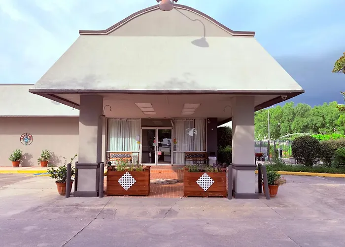 Discovery Inn Lafayette Airport I-10