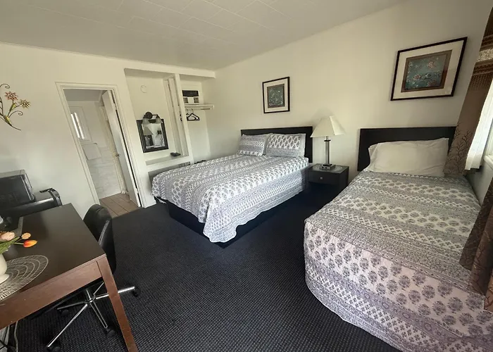 Sonoma Lodge