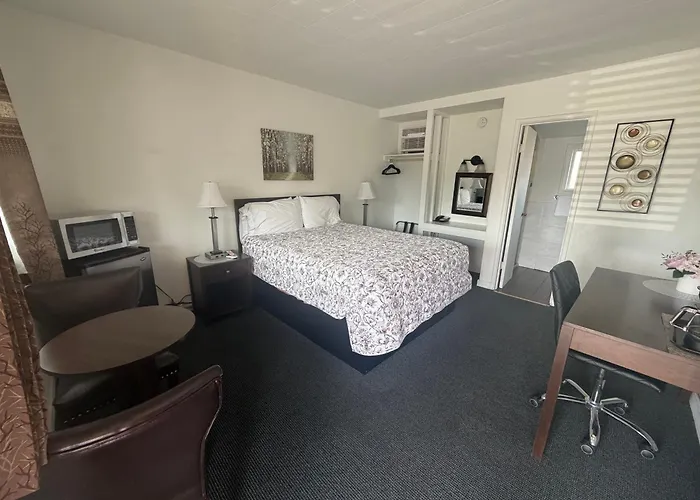 Sonoma Lodge