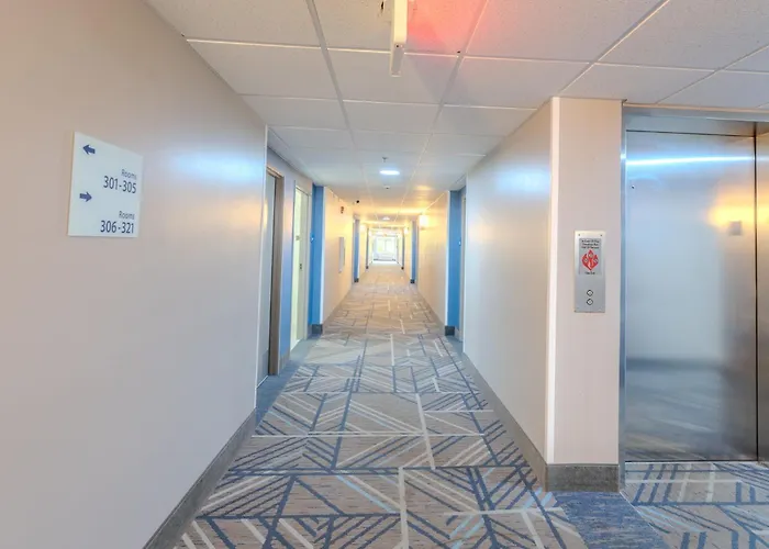 Holiday Inn Express Hotel & Suites Christiansburg By Ihg