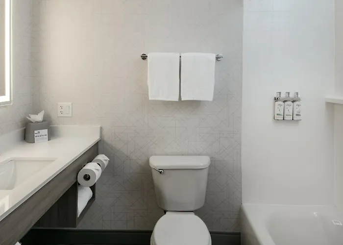 Holiday Inn Express Corvallis-On The River By Ihg