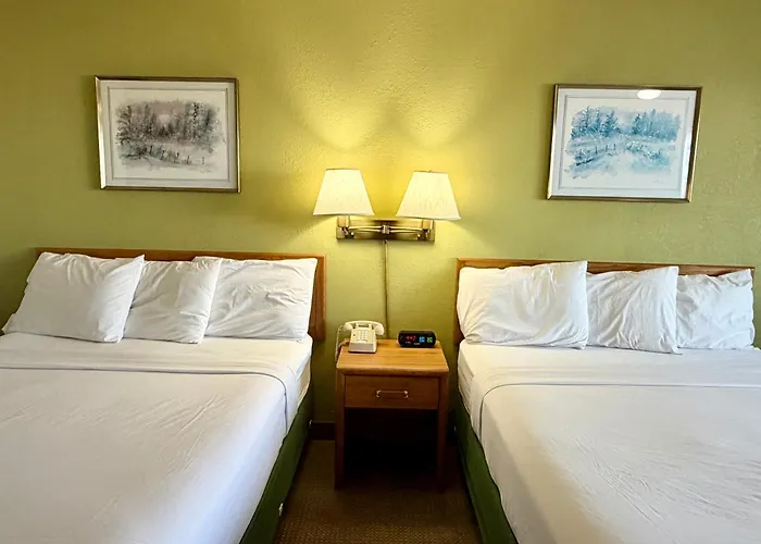 Americas Best Value Inn Saint Ignace