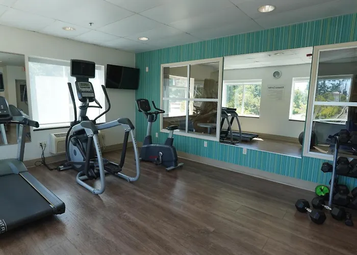 Holiday Inn Express Hotel & Suites Seattle North - Lynnwood By Ihg