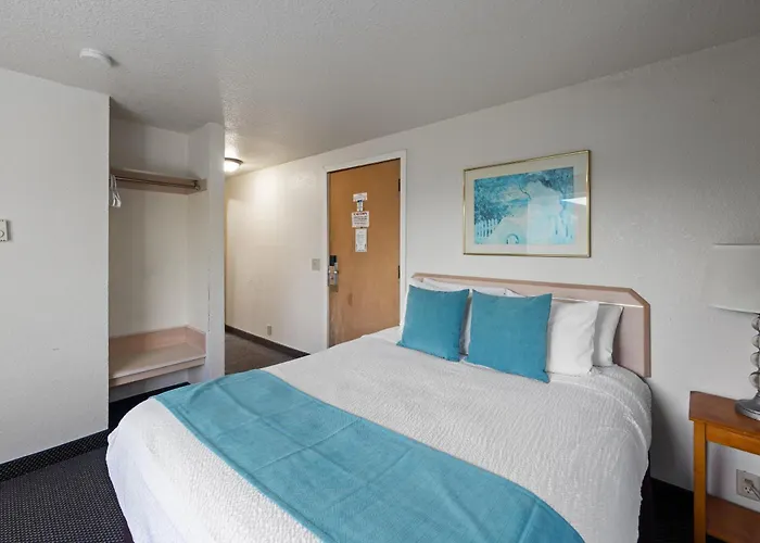 Surfside Resort
