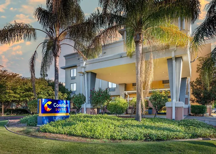 Comfort Suites Vacaville-Napa Valley Area
