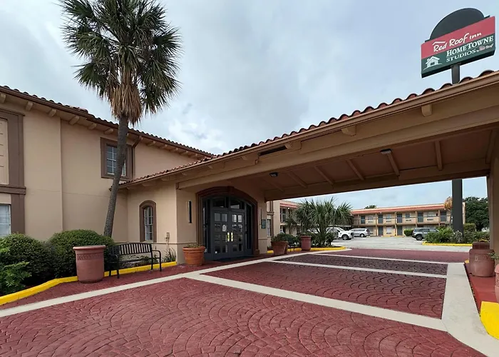 Hotel Baymont By Wyndham San Antonio South Park