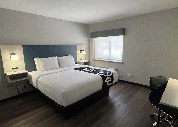La Quinta Inn By Wyndham Auburn Worcester
