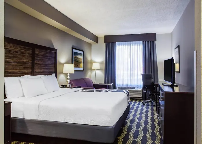 La Quinta By Wyndham Lynchburg At Liberty Univ.