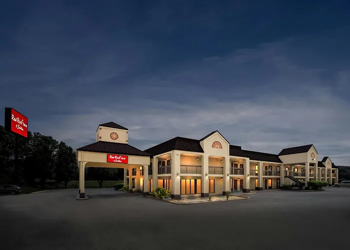 Red Roof Inn & Suites Clinton, Tn