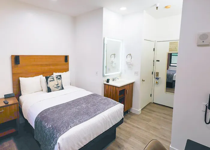 Urban Boutique Hotel- Little Italy, Downtown San Diego