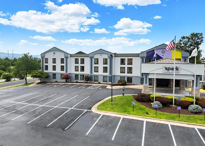 Spark By Hilton Waynesboro