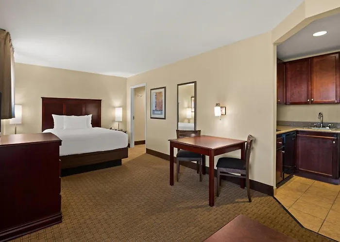 Mainstay Suites Houma