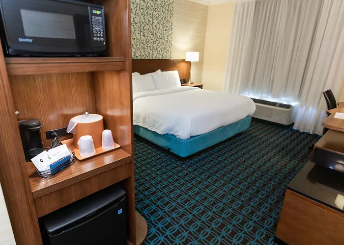 Fairfield Inn & Suites By Marriott Bowling Green