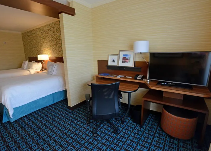 Fairfield Inn & Suites By Marriott Bowling Green