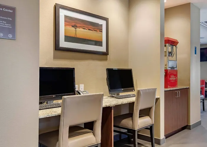 Comfort Inn & Suites Edgewood