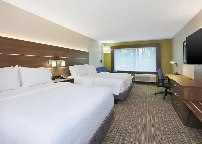 Holiday Inn Express & Suites Painesville - Concord By Ihg
