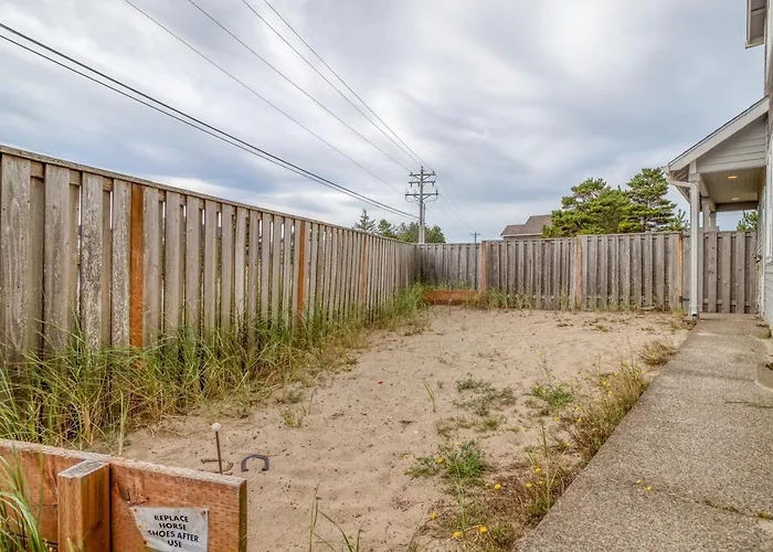 Beach Pine House