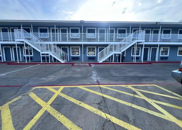 Hwy 59 Motel Laredo Medical Center