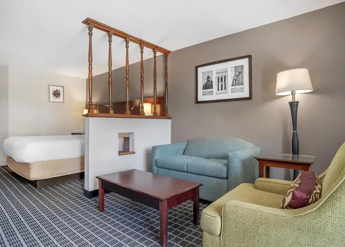 Surestay Plus Hotel By Best Western Greenwood