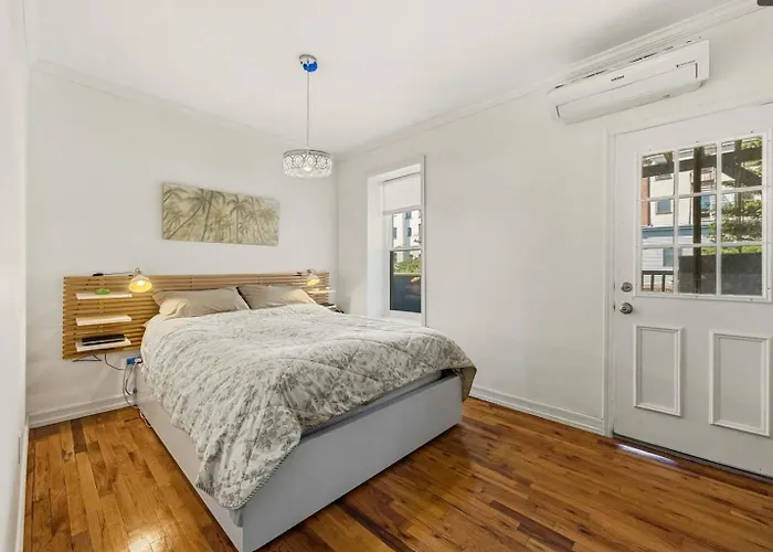 Historic 1869 Brownstone 15 Min To Nyc Downtown