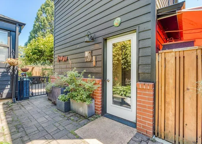 Upscale Ne Portland Guesthouse