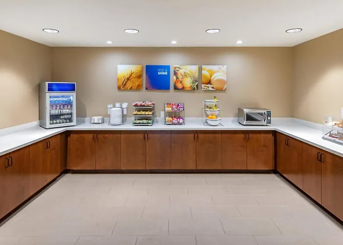 Comfort Suites Midland West