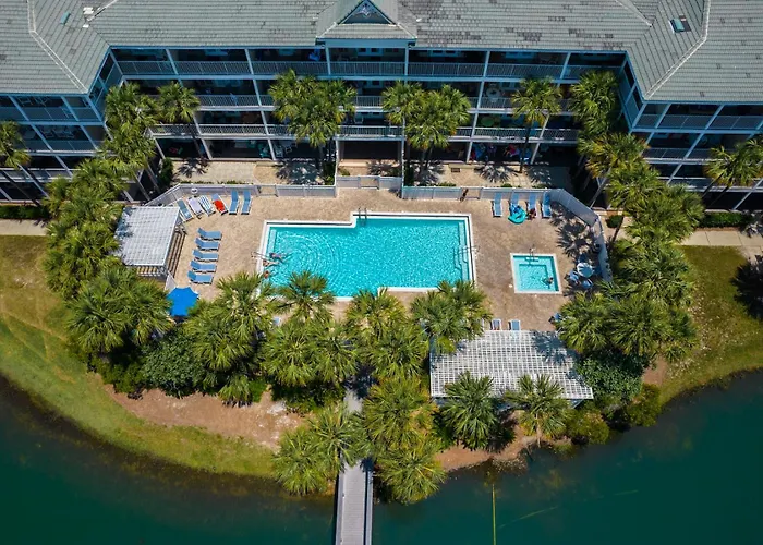 Gulf Place Six Palms #2B - Bbs Hideaway