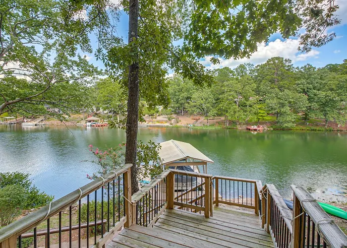 Lakefront Hot Springs Vacation Rental W/ Dock!