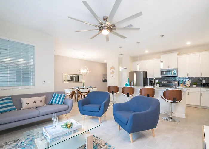 Stunning Townhouses 5 Minutes Away Disney!