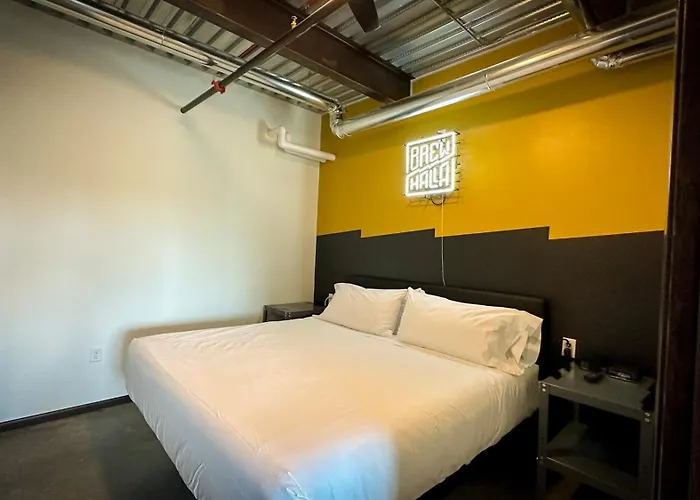 Brewhalla Hotel