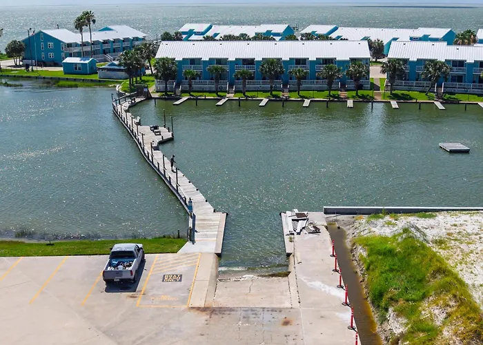 Kontiki Bayfront Condo #710