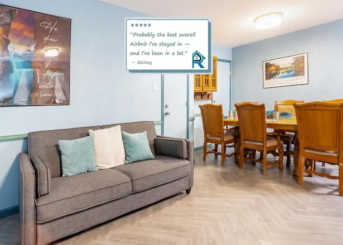 Great Group Getaway With Family Game Room - Secret Massage Nook - Private Patio - 2 Kings