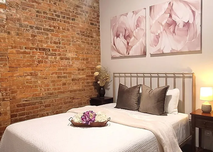 Boutique 2Br Loft, Soaking Tub & Fireplace By Cross-Key Vacation Rentals