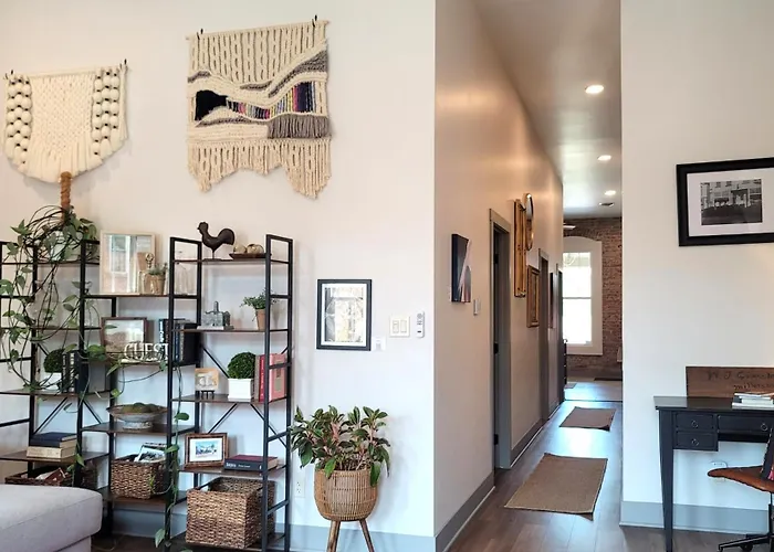 Boutique 2Br Loft, Soaking Tub & Fireplace By Cross-Key Vacation Rentals