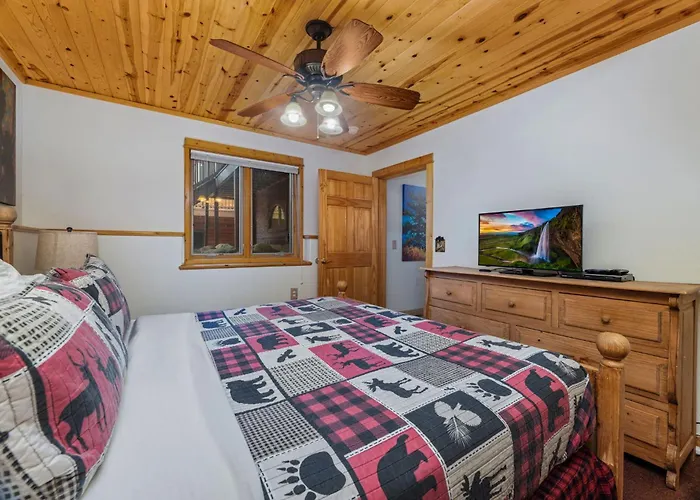 Bugle Pointe B16 By Estes Park Condos